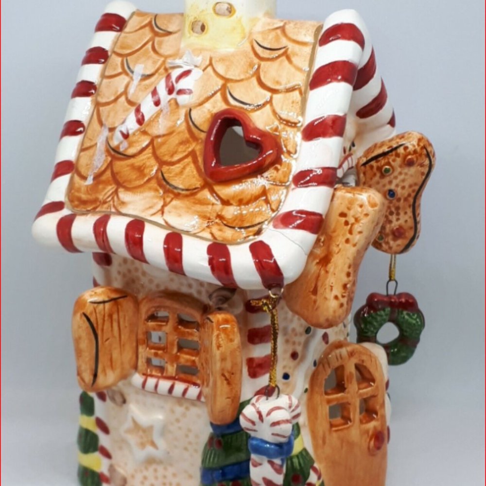 Christmas Ornament Gingerbread House Tea Light Cover or Shelf Display 7x4